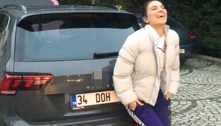 Demet Akalın: O kadar cimri değiliz