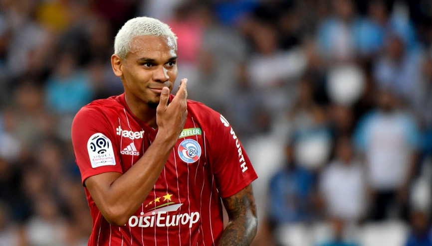 Galatasarayda Omar Elabdellaouinin yerine Kenny Lala transferi