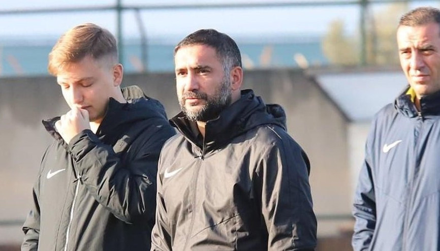 Ümit Karandan bir transfer hamlesi daha Erdal Öztürk... Ümit Karandan bir transfer hamlesi daha Erdal Öztürk...