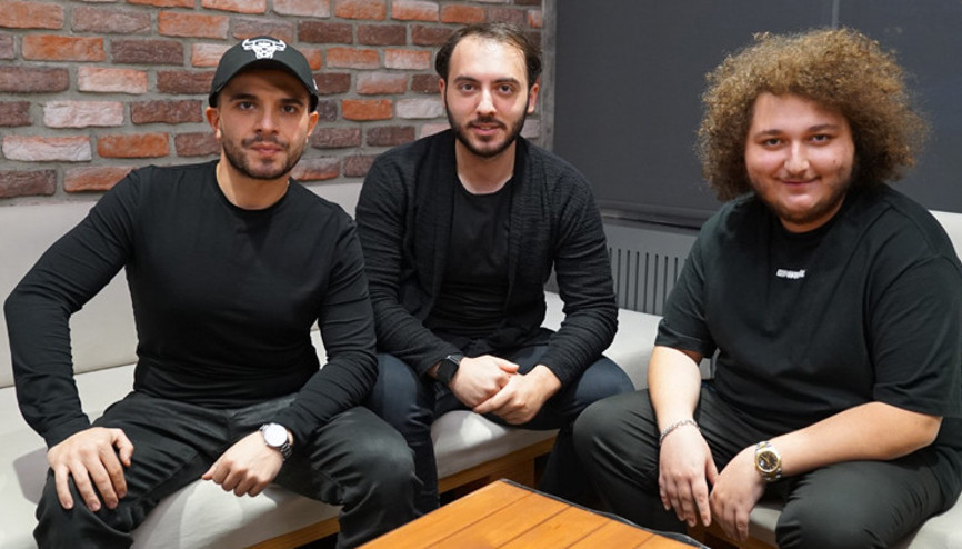 Ali Biçimden Saba Tümer itirafı: Fotoğraflarına inanılmaz like’lar atıyorum