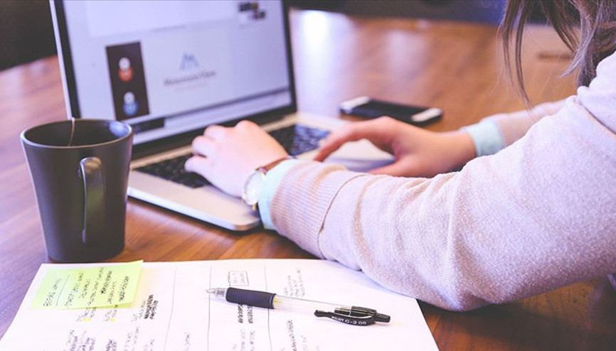 Akademik sahtecilere kapatma