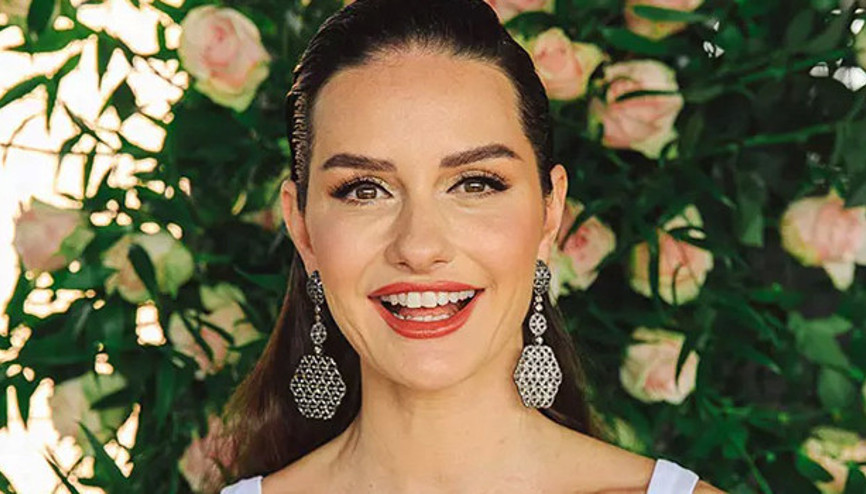 Yasemin Özilhanın en çok boyu ve kilosu merak ediliyor