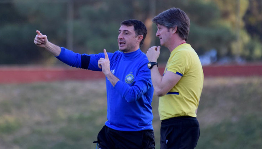 Şota Arveladzenin eski kulübü Pakhtakorun başına Hollandalı Peter Huistra geçti