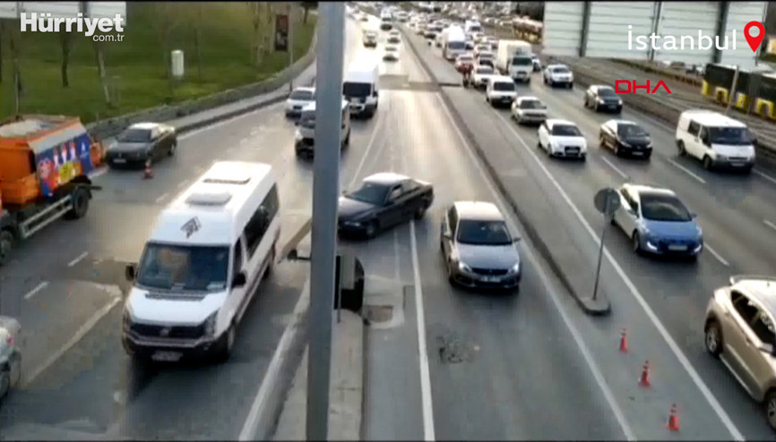 İstanbul trafiğinden ilginç görüntüler Kural tanımıyorlar...