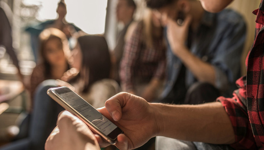 Uyuşturucu ve uyarıcı madde kullanımını özendirme