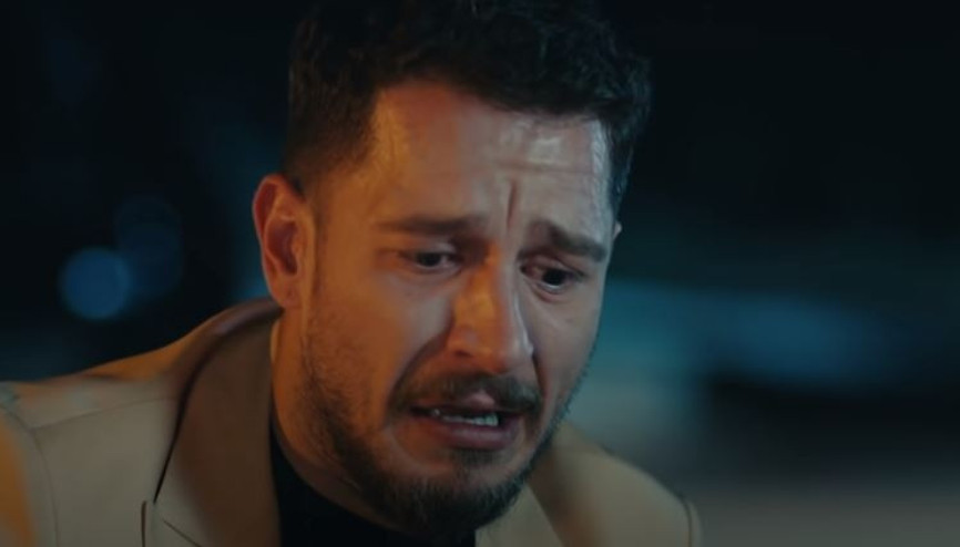 Sefirin Kızından bir veda haberi daha... Dizinin Gedizi Uraz Kaygılaroğlu ayrılıyor mu Sefirin Kızından bir veda haberi daha... Dizinin Gedizi Uraz Kaygılaroğlu ayrılıyor mu