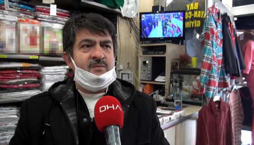 Borçları nedeniyle icralık olan esnaf, iş yerinde unutulan 90 bin lirayı sahibine teslim etti