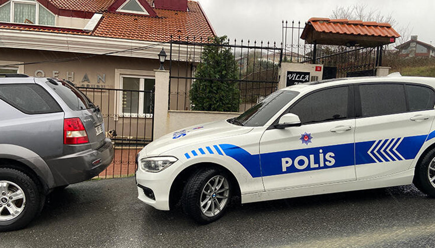 Zekeriyaköy’de iş adamı Enver Ocak, şirketinin önünde silahlı saldırıya uğradı