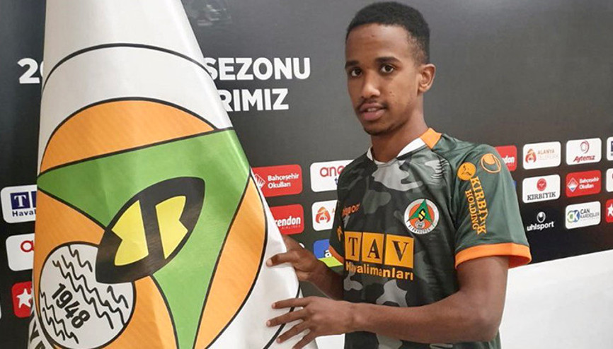 Aytemiz Alanyaspor, El Mami Tetahı transfer etti