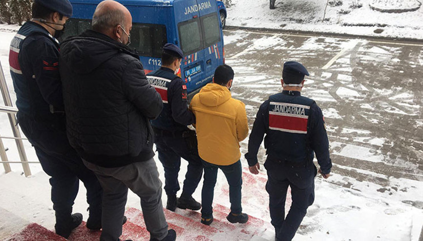Zehrin parolası: Acı su... Kıskıvrak yakalandılar
