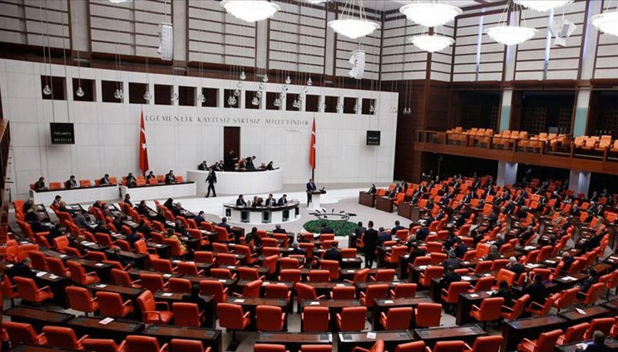 İngiltere ile gerçekleştirilen serbest ticaret anlaşması TBMMde kabul edildi