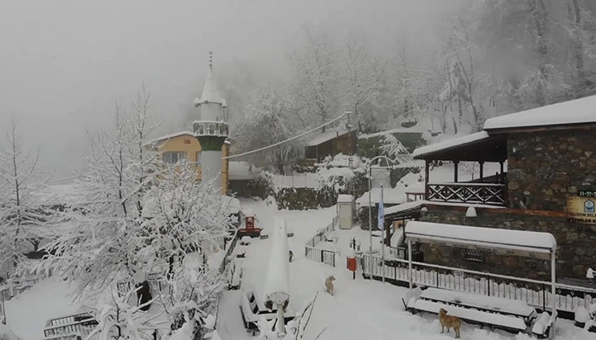 Çalıkuşu’nun köyü beyaza büründü