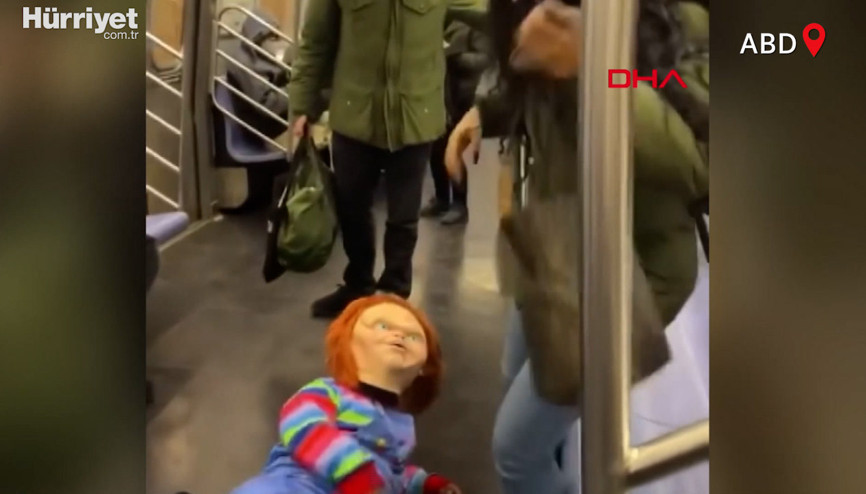 ABDde metroda Chucky kostümlü sosyal deney viral oldu