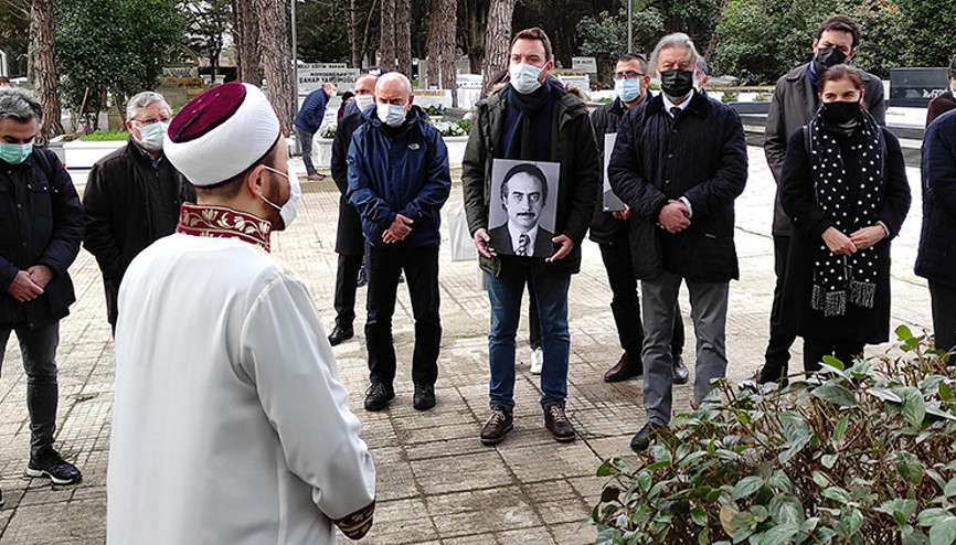 Abdi İpekçi mezarı başında anıldı
