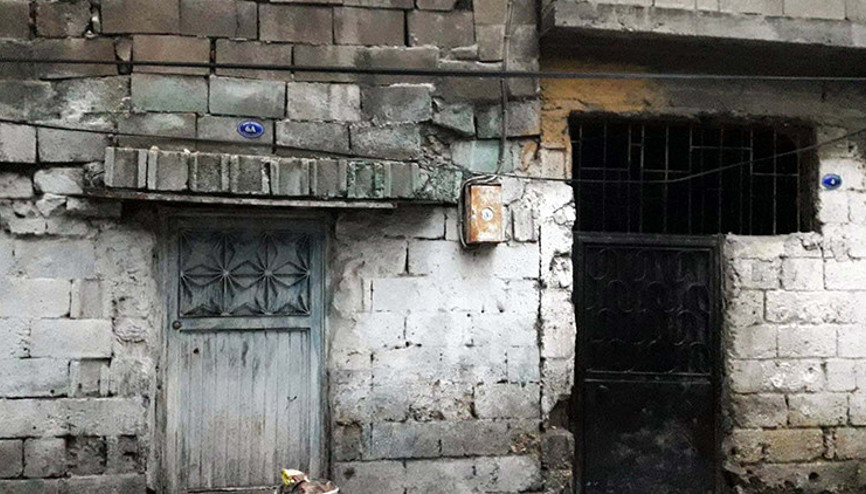 Yaşlı adam, evde çıkan yangında öldü