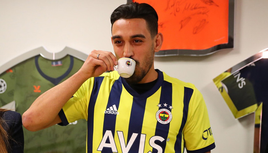 Galatasaraydan Fenerbahçeye İrfan Can Kahveci göndermesi