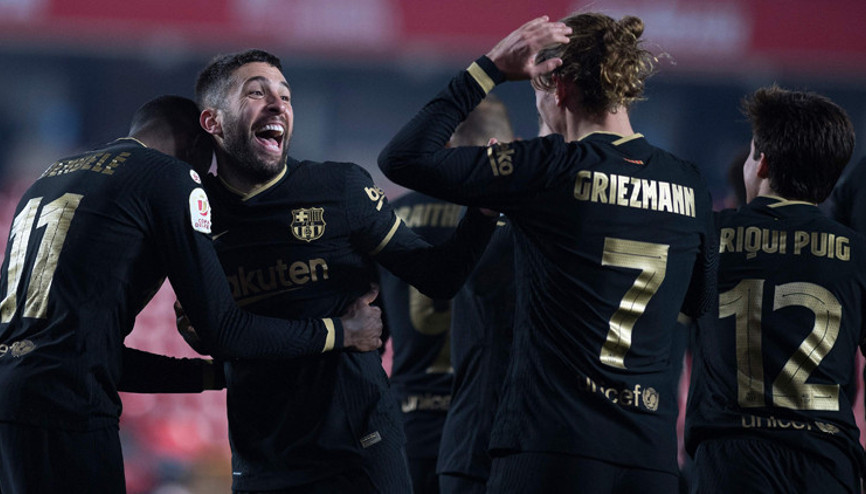 8 gollü müthiş maçta Barcelona, Granadayı eleyerek Kral Kupasında yarı finale kaldı