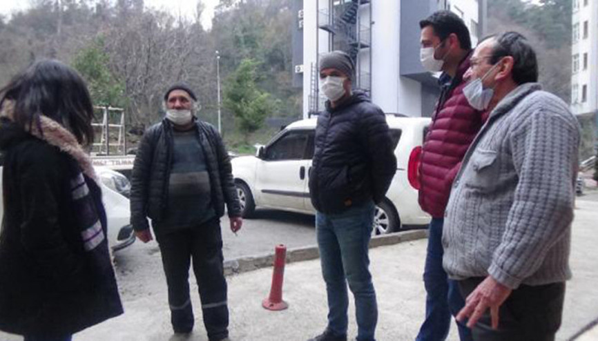 Hafıza kaybı yaşayan, 5 yıldır apartmanın kazan dairesinde kalan yaşlı adamın kimliği belli oldu Hafıza kaybı yaşayan, 5 yıldır apartmanın kazan dairesinde kalan yaşlı adamın kimliği belli oldu