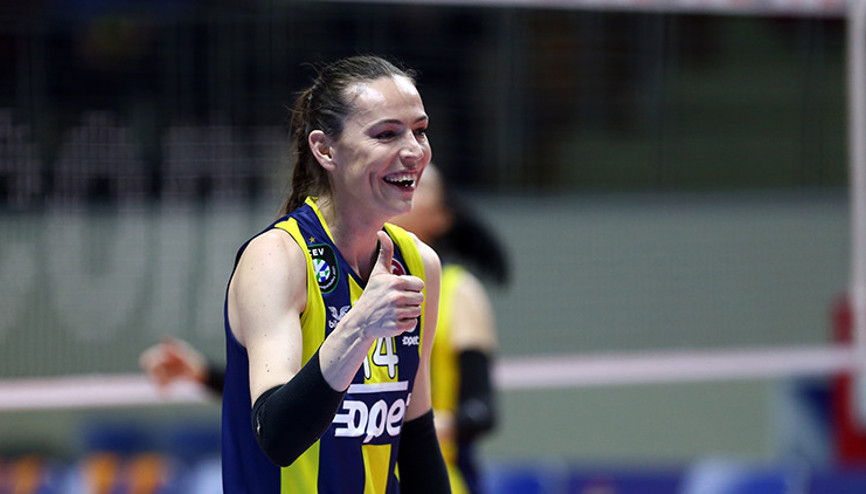 Fenerbahçe Opet oyuncusu Eda Erdem Dündar, FIVB tarafından Tarihin En İyi 100 Oyuncusu listesine seçildi