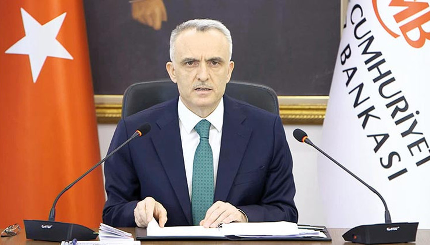 Naci Ağbal: Uzun bir süre faiz indirimi yok Naci Ağbal: Uzun bir süre faiz indirimi yok