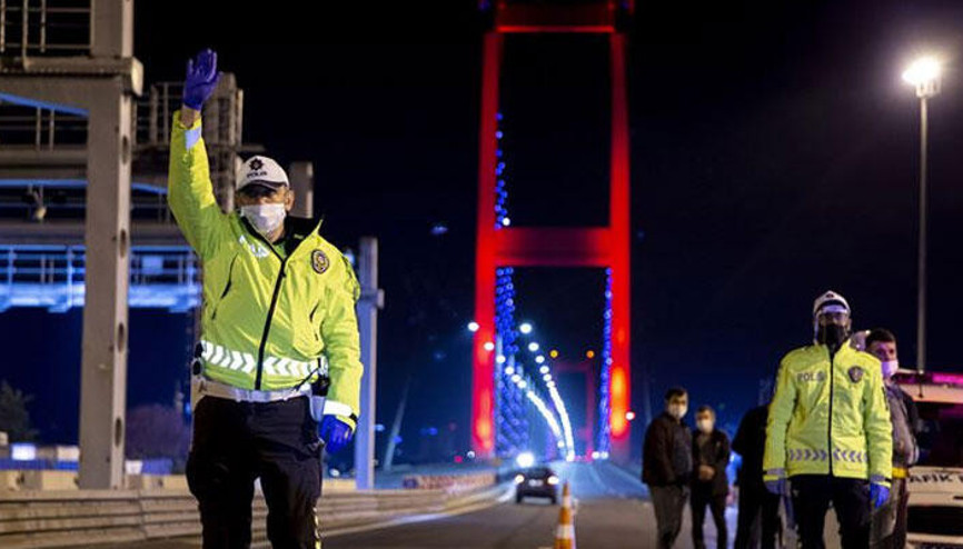 Türkiye genelinde hafta sonu uygulanan sokağa çıkma kısıtlaması sona erdi