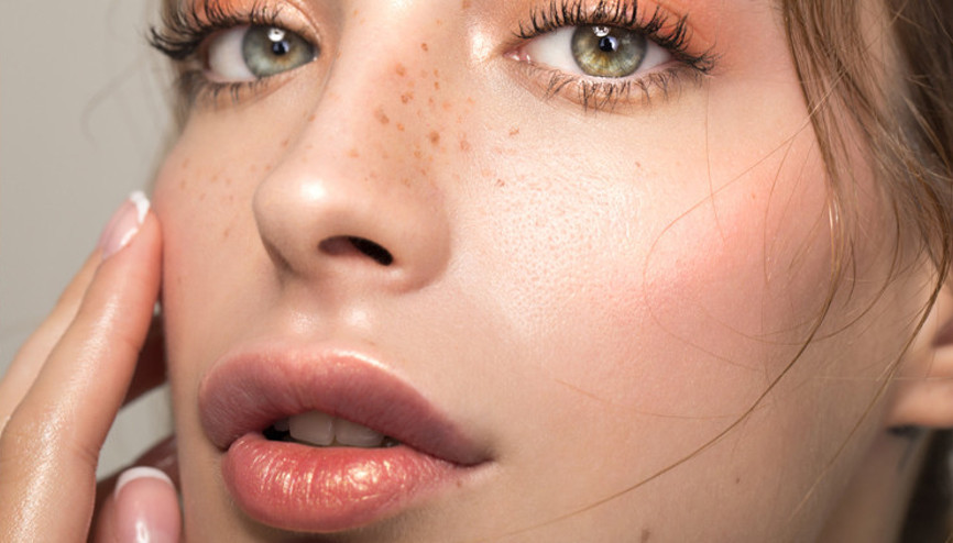 Eros yayı dudak estetiği