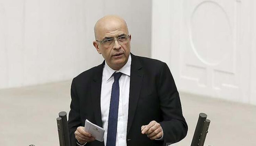 Enis Berberoğlu yeniden vekil