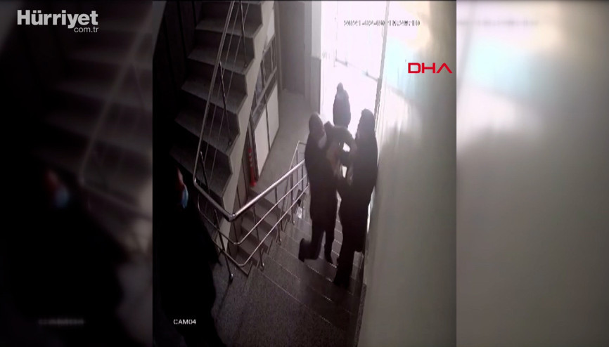 Karakoçan Belediyesinde HDPli üyenin resmi evrakı çoğaltması gerginliğe yol açtı Karakoçan Belediyesinde HDPli üyenin resmi evrakı çoğaltması gerginliğe yol açtı