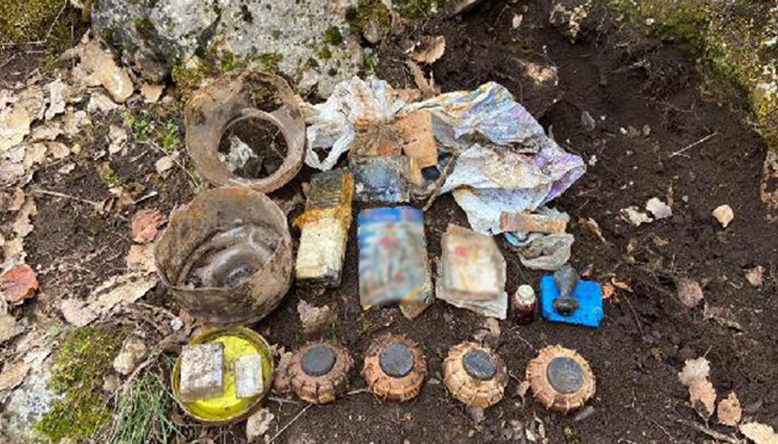 Batman kırsalında PKKnın mühimmatı ele geçirildi