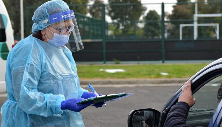 Avustralyanın Victoria eyaletinde artan Kovid-19 vakaları nedeniyle sokağa çıkma yasağı başladı