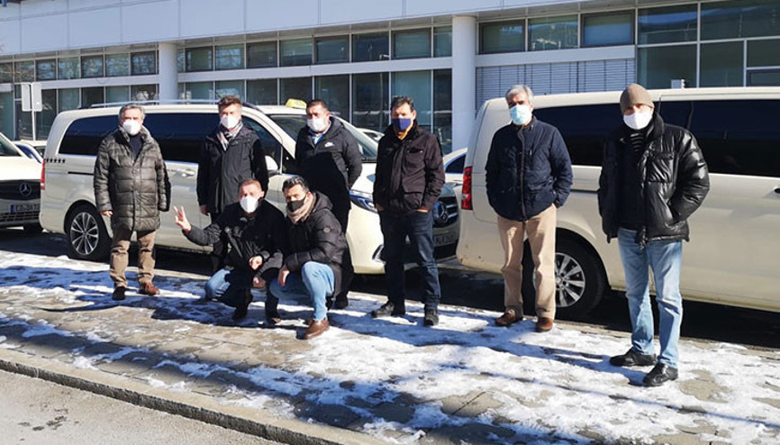 Münihli taksiciler isyan etti: ‘Artık bitmek üzereyiz’