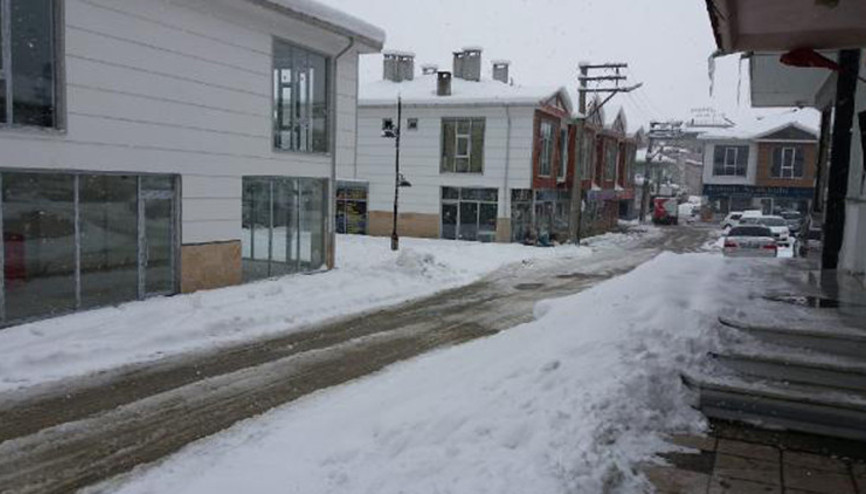 Yenicede yüz yüze eğitime kar engeli