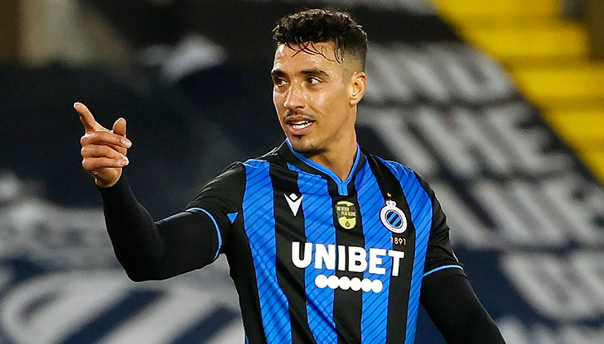 Nabil Dirar Belçikada olay oldu Taraftarlar topa tutuyor...