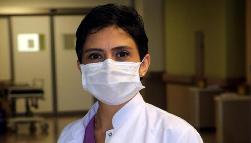 Merdiven altı maske uyarısı