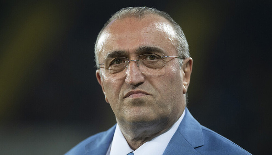 Galatasarayda Abdurrahim Albayraktan maç sonu hakem ve prim açıklaması