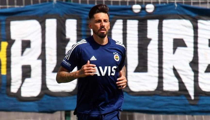 Sosa eski günlerini aratıyor Fenerbahçede hem oyun hem de skor beklentisini karşılayamadı...