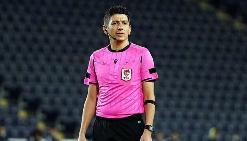 Son Dakika: Süper Ligde haftanın hakemleri açıklandı Trabzonspor - Fenerbahçe maçı...