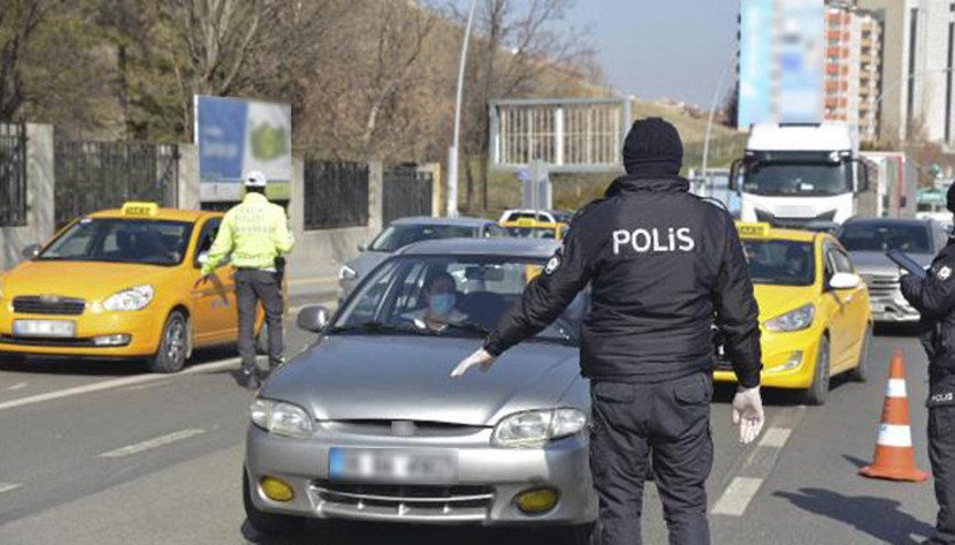 Ankarada kısıtlama denetiminde araç yoğunluğu