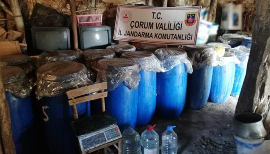 Ahıra sahte içki baskını: 1 gözaltı