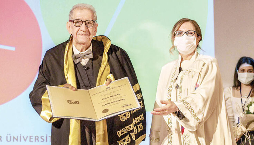 Doğan Hızlan: Bu cübbede çok emek var