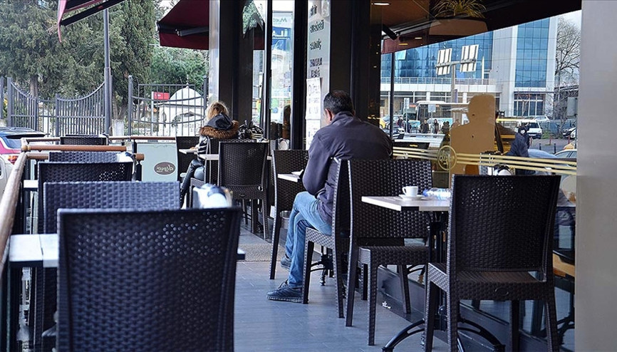 Restoranlar ve kafeler açıldı mı İşte kafe ve restoranların açıldığı iller