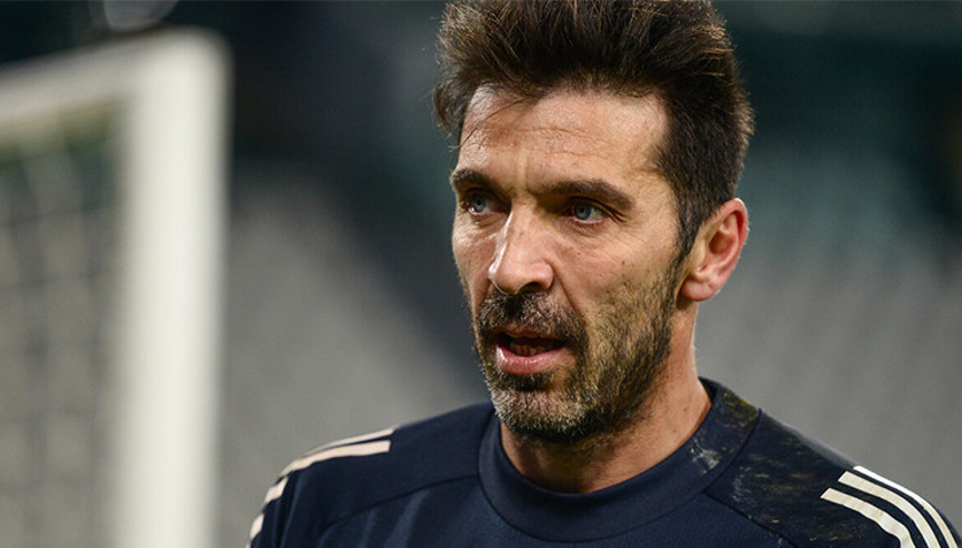 Son Dakika: Gianluigi Buffondan emeklilik açıklaması Tarih verdi... Son Dakika: Gianluigi Buffondan emeklilik açıklaması Tarih verdi...