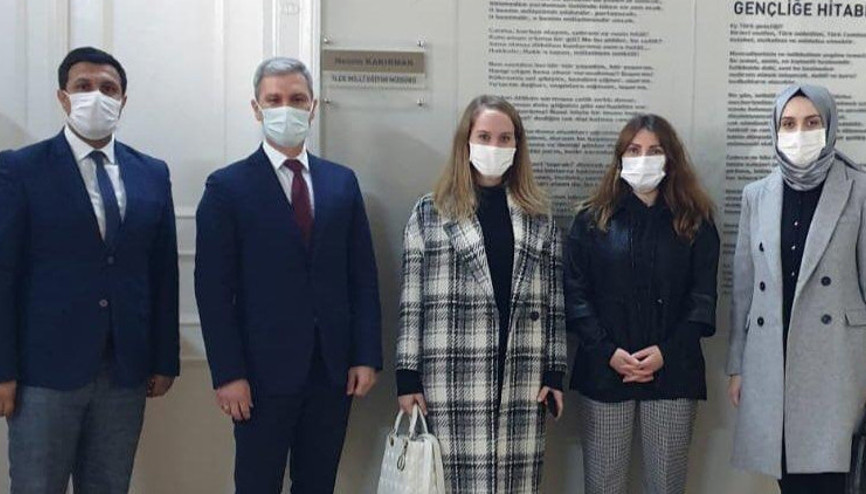Ata Koleji Kurucu Temsilcisi Yelda Demirören Kalyoncu, Nesrin Kakırmanı ziyaret etti
