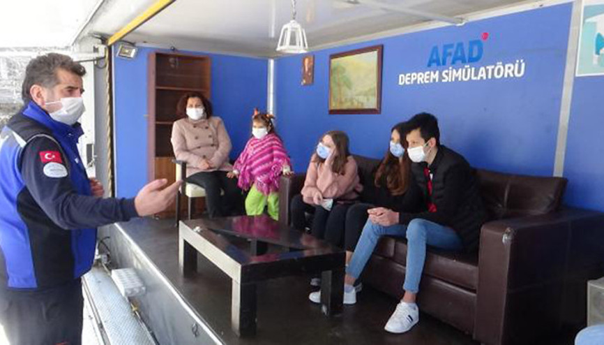 Silivride simülasyon TIRında deprem eğitimi