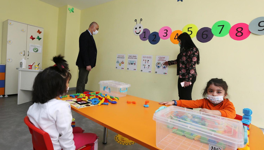 Yenimahalle’nin 10 kreşine Okulum Temiz Belgesi’