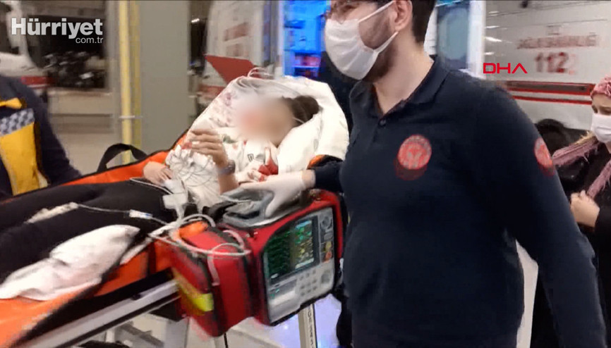 Sosyal medyadan yayın yapacaktı; 15 yaşındaki kız, babasının silahıyla kendini vurdu Sosyal medyadan yayın yapacaktı; 15 yaşındaki kız, babasının silahıyla kendini vurdu