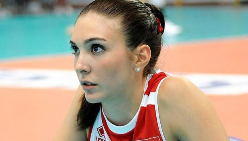 Naz Aydemir Akyol kimdir En iyi 100 oyuncu listesine girdi