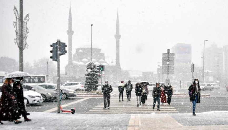 Kayseride kar yağışı etkili oldu