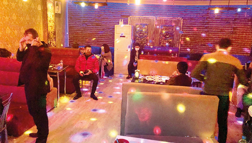 Koronaya inat pavyonu 46 kişiye 186 bin TL ceza