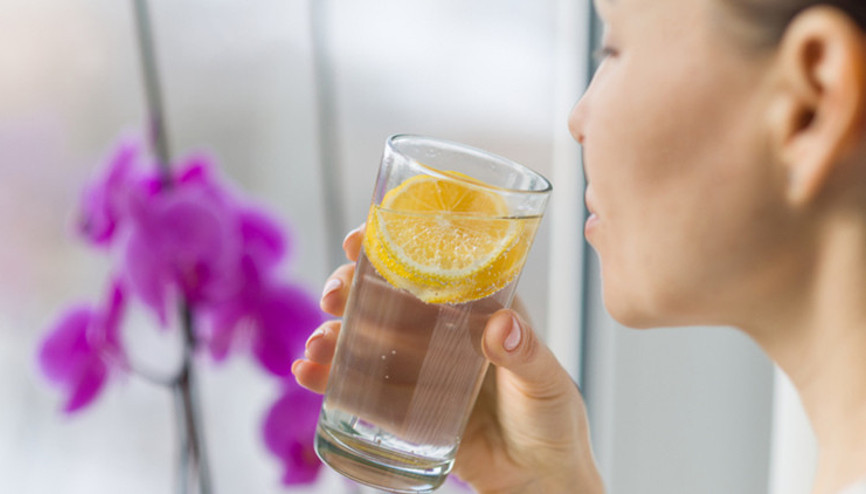 Limonlu Su Zayıflatır mı İşte Limonlu Suyun Faydaları